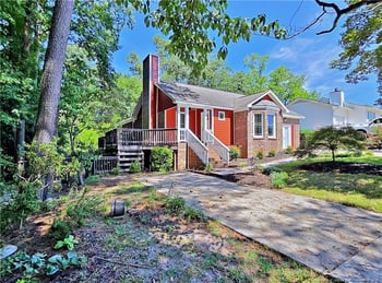 4122 Mill Bridge Rd, Hope Mills, NC 28348