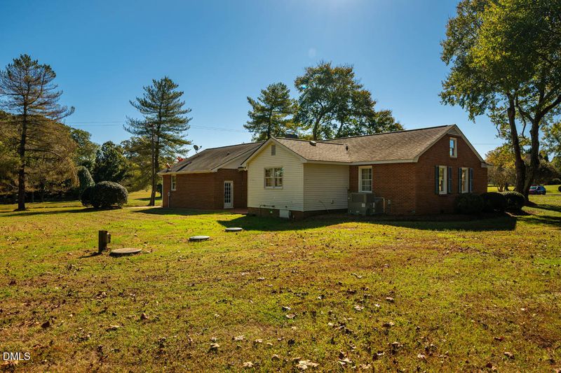 4122 Schley Rd, Hillsborough, NC 27278