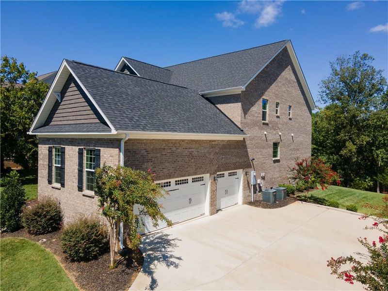 4123 Dunlevy Ct, Burlington, NC 27215