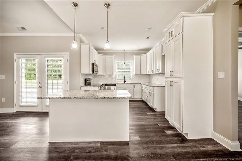 4123 Indian Summer Way, Hope Mills, NC 28348