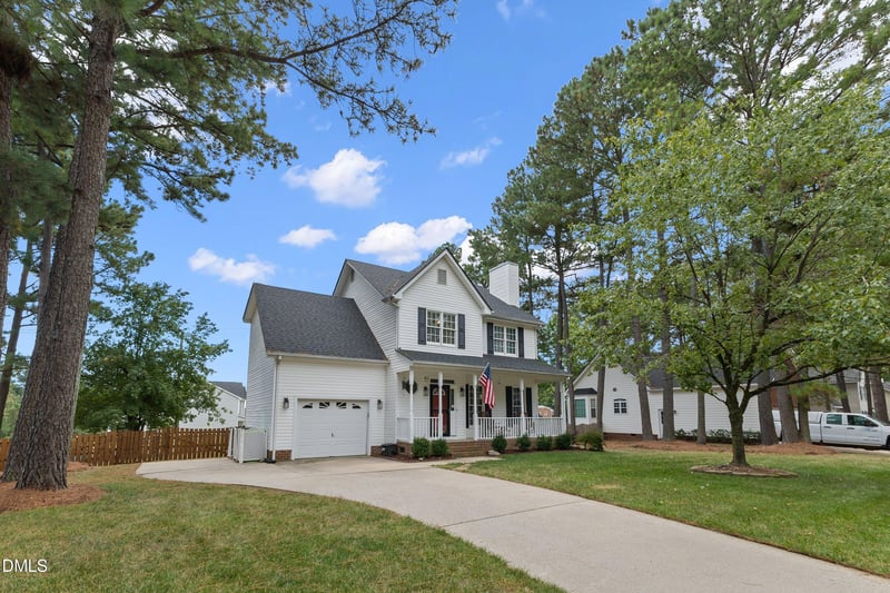 4124 Mangrove Dr, Raleigh, NC 27616