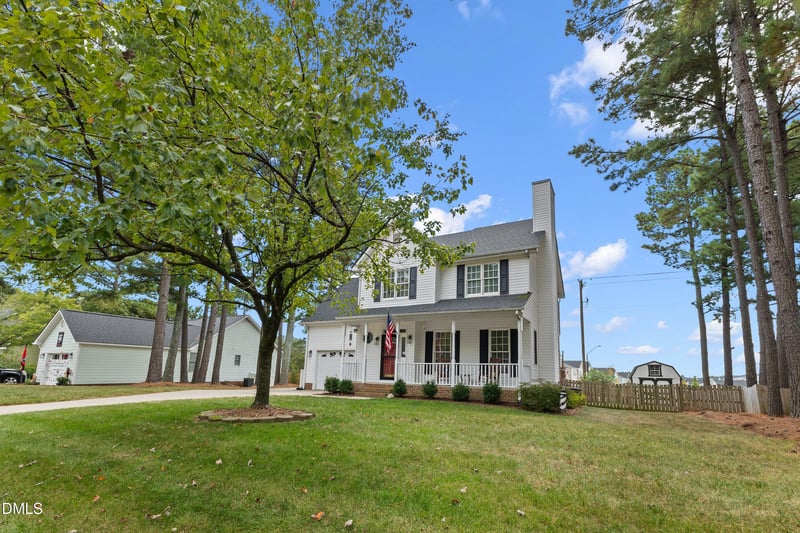 4124 Mangrove Dr, Raleigh, NC 27616
