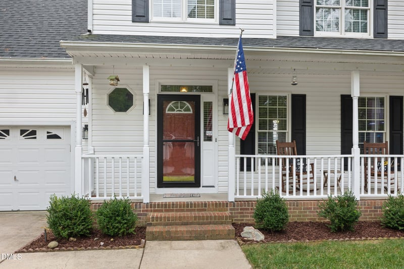 4124 Mangrove Dr, Raleigh, NC 27616