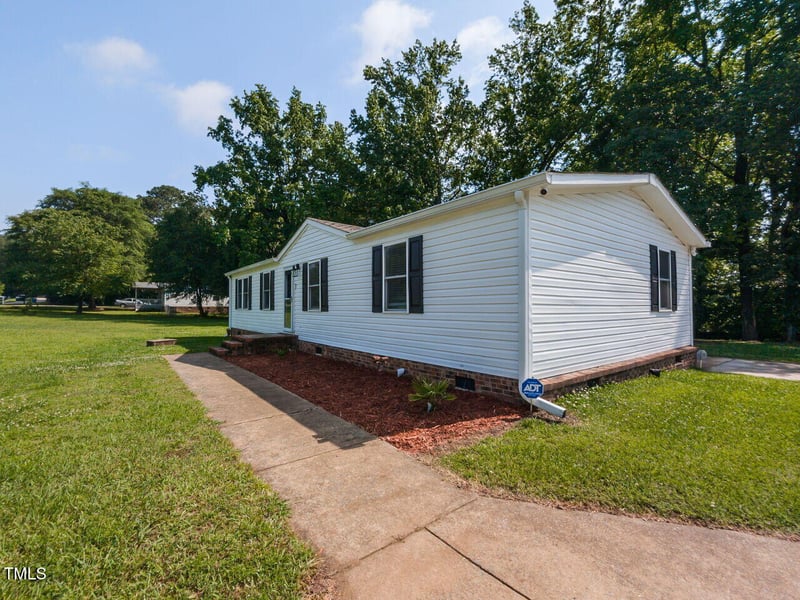 4125 Brushy Ridge Dr, Holly Springs, NC 27540