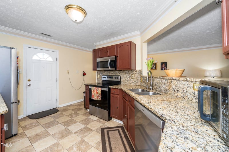 4125 Palafox Ct, Raleigh, NC 27604