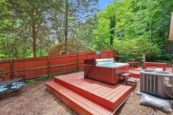 4125 Weaver Dr, Raleigh, NC 27612