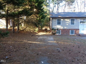 4126 Deep Hollow Dr, Raleigh, NC 27612