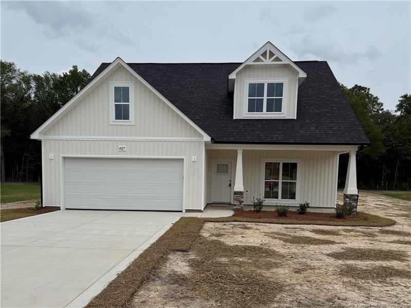 4127 Indian Summer Way, Hope Mills, NC 28348