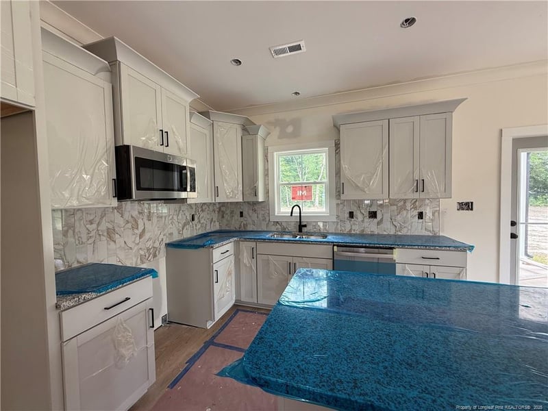 4127 Indian Summer Way, Hope Mills, NC 28348