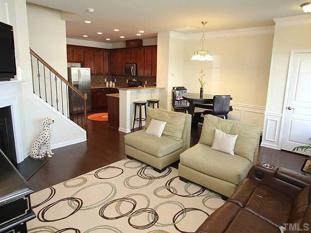 4127 Overcup Oak Ln, Cary, NC 27519