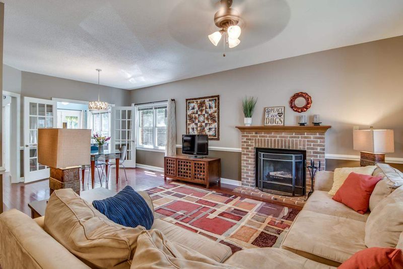 4127 Settlement Dr, Durham, NC 27713