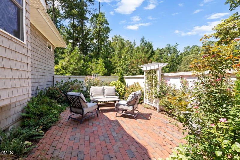 4127 The Knolls Cl, Pittsboro, NC 27312