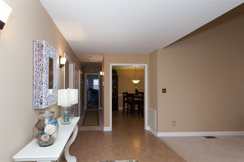 4129 Brewster Dr, Raleigh, NC 27606