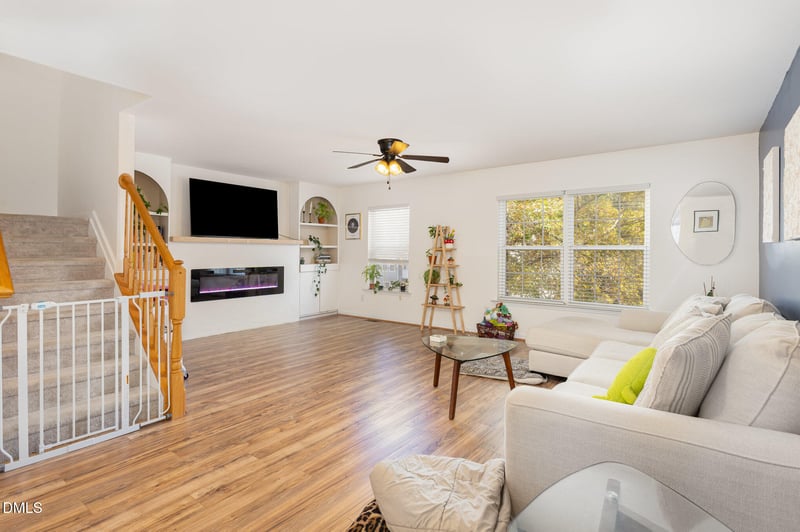 4129 Lillington Dr, Durham, NC 27704