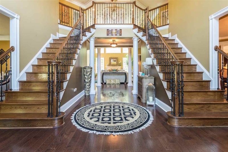 4129 Piney Gap Dr, Cary, NC 27519