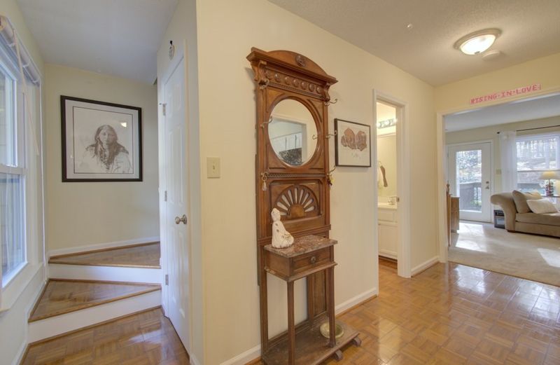 413 Applecross Dr, Cary, NC 27511