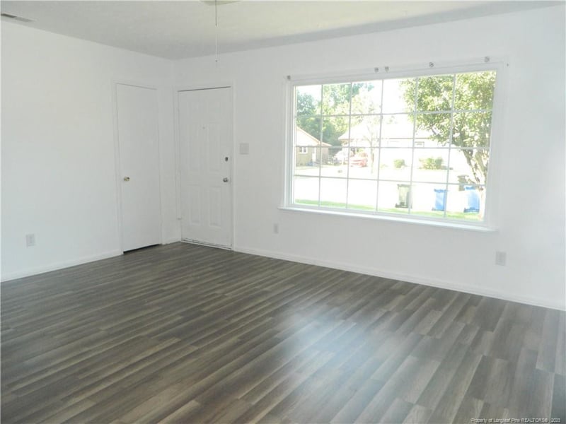 413 Atwell Dr, Fayetteville, NC 28314