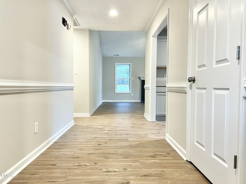 413 Bramblegate Rd, Hope Mills, NC 28348