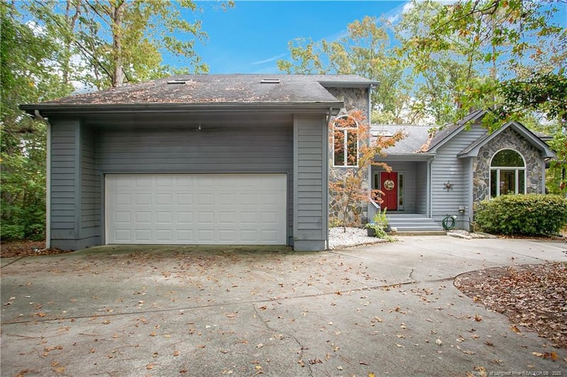 413 Brightwood Dr, Fayetteville, NC 28303