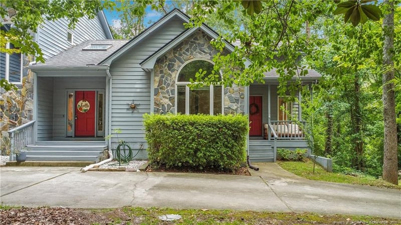 413 Brightwood Dr, Fayetteville, NC 28303