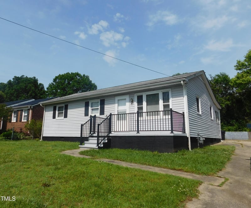 413 Columbia Ave, Burlington, NC 27217
