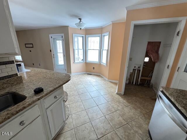 413 Cottonwood Ln, Holly Springs, NC 27540