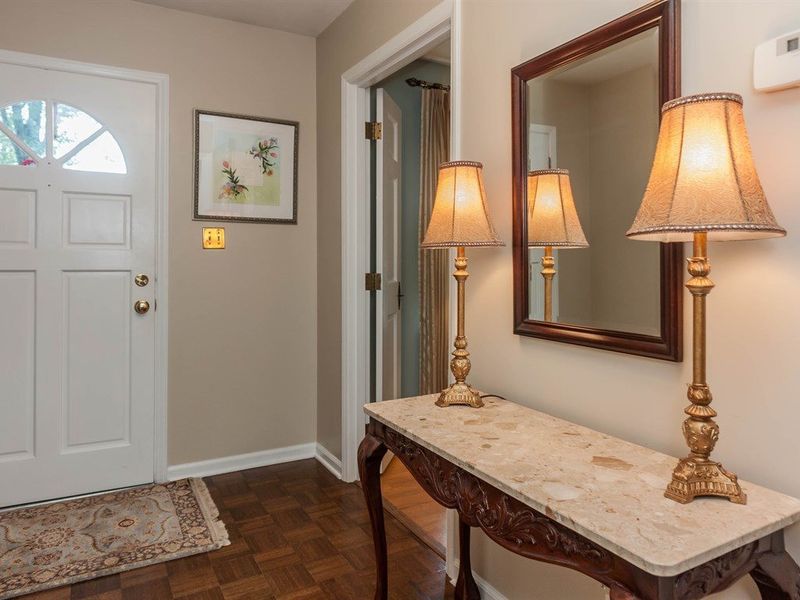 413 Crescent Ct, Raleigh, NC 27609