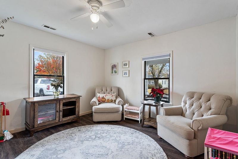 413 Culvert St, Apex, NC 27502