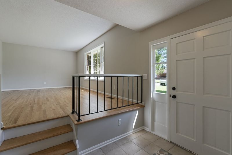413 Dixie Dr, Selma, NC 27576