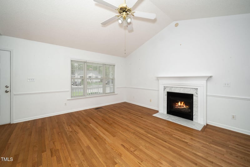 413 Fayetteville St, Clayton, NC 27520