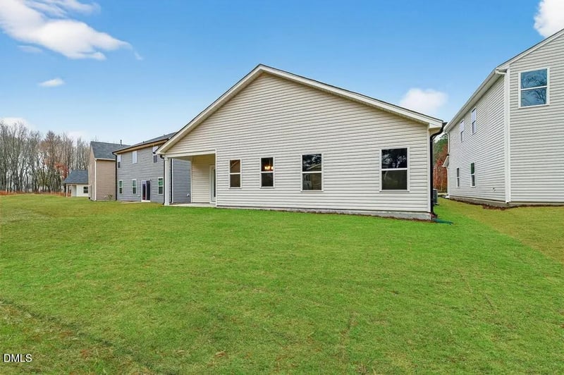 413 Hallingsfield Way, Zebulon, NC 27597