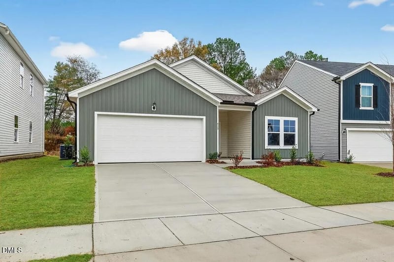 413 Hallingsfield Way, Zebulon, NC 27597