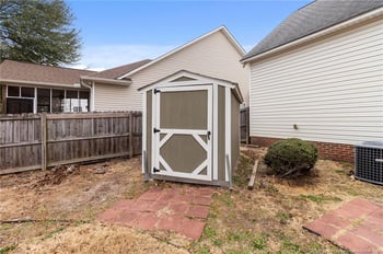 413 Holman St, Fayetteville, NC 28306