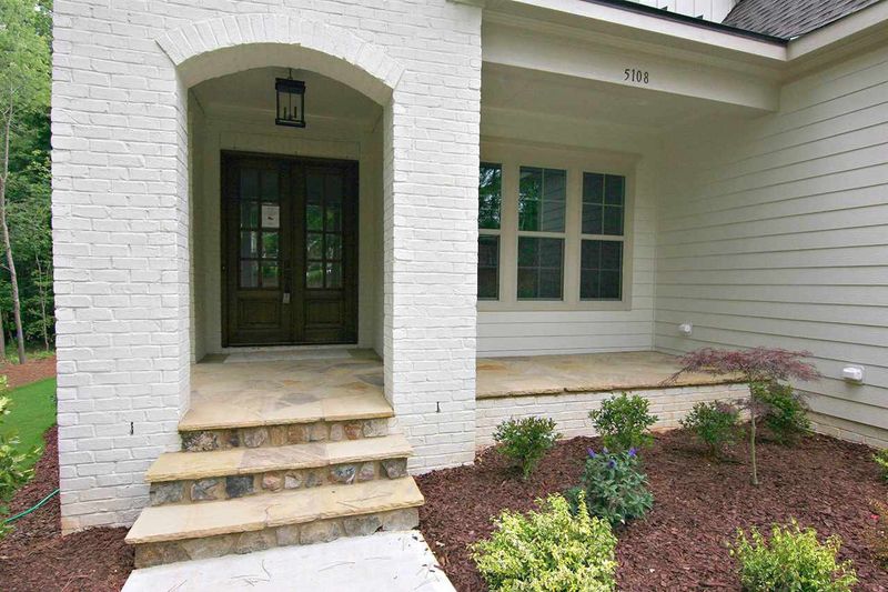 413 Ivy Glen Dr, Apex, NC 27502