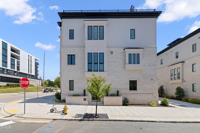 413 W Lenoir St, Raleigh, NC 27601