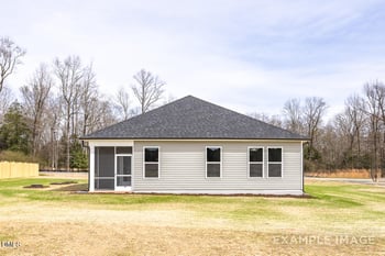 413 Longleaf Glen Ln, Zebulon, NC 27597