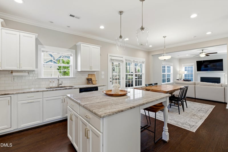 413 Midnight Moon Dr, Wendell, NC 27591