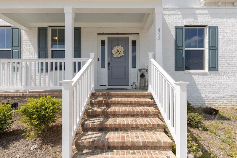 413 S Parliament Way, Clayton, NC 27520