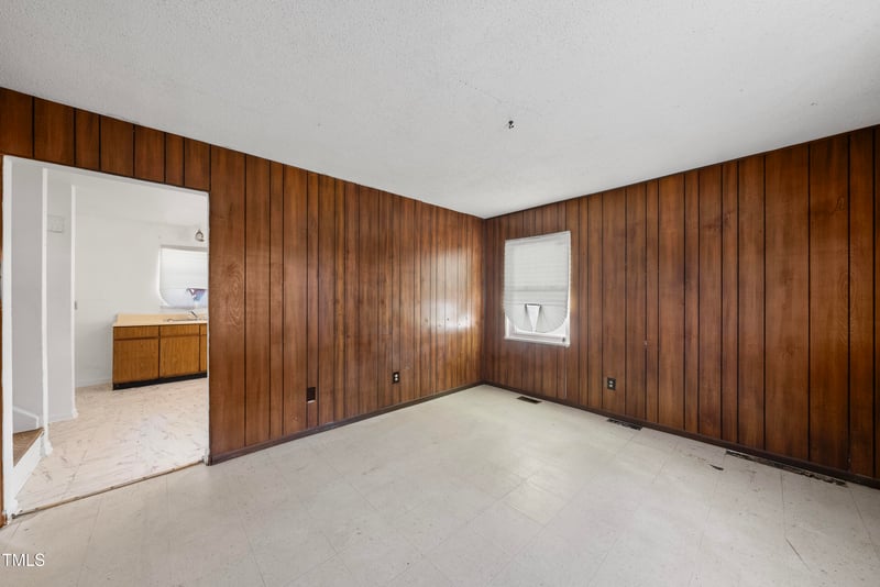 413 Solar Dr, Raleigh, NC 27610