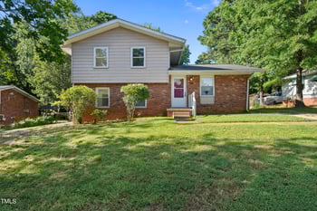 413 Solar Dr, Raleigh, NC 27610