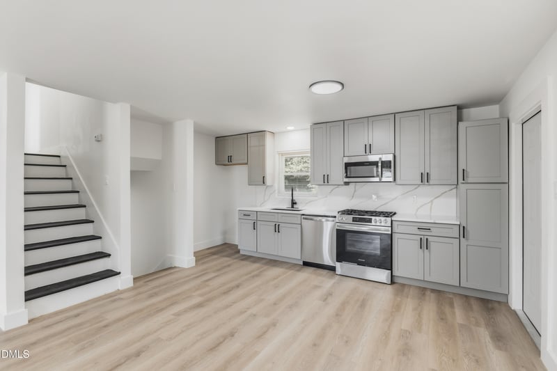 413 Solar Dr, Raleigh, NC 27610