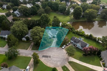 413 Springside Dr, Holly Springs, NC 27540