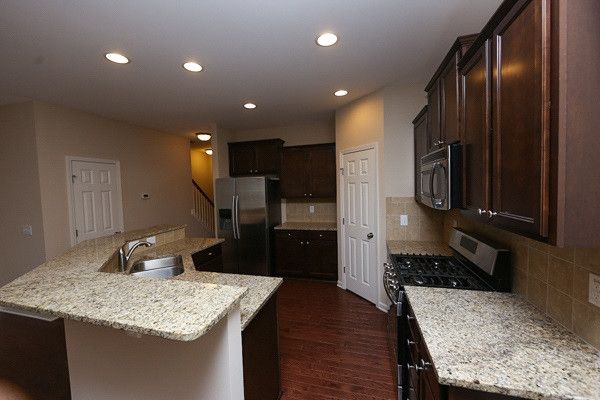 413 Starkey St, Raleigh, NC 27603