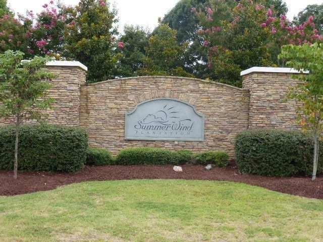 413 Summerwind Plantation Dr, Garner, NC 27529