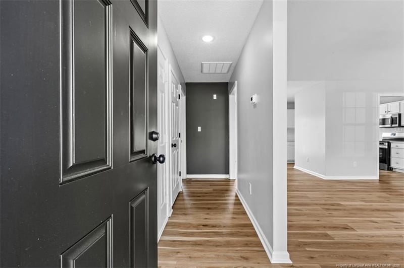 413 Turret Ct, Hope Mills, NC 28348