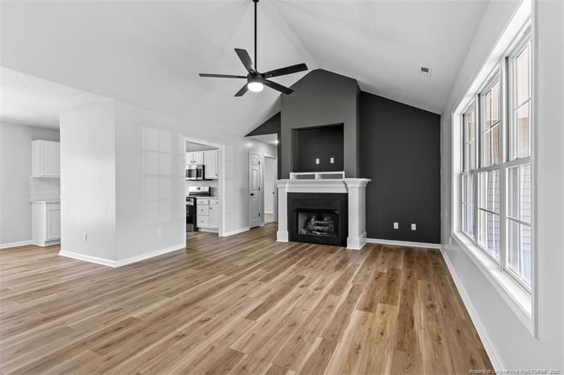 413 Turret Ct, Hope Mills, NC 28348