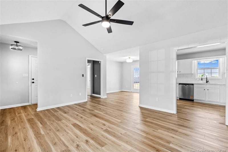 413 Turret Ct, Hope Mills, NC 28348