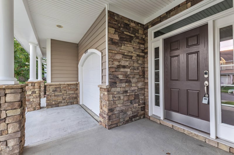 413 Westfalen Dr, Cary, NC 27519