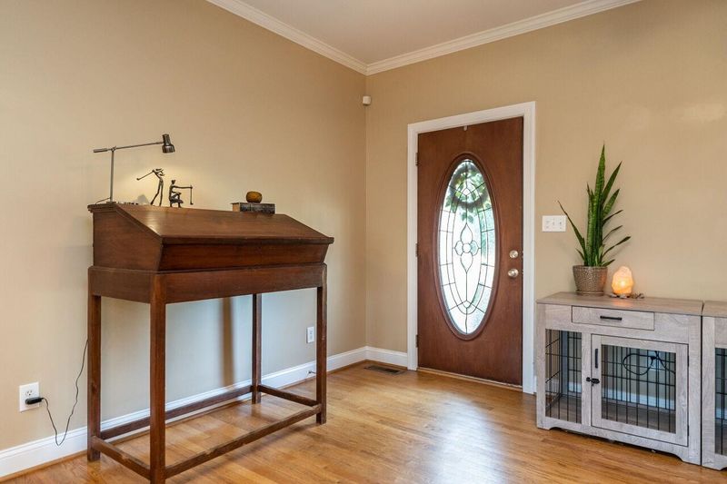 4131 Pearces Rd, Zebulon, NC 27597