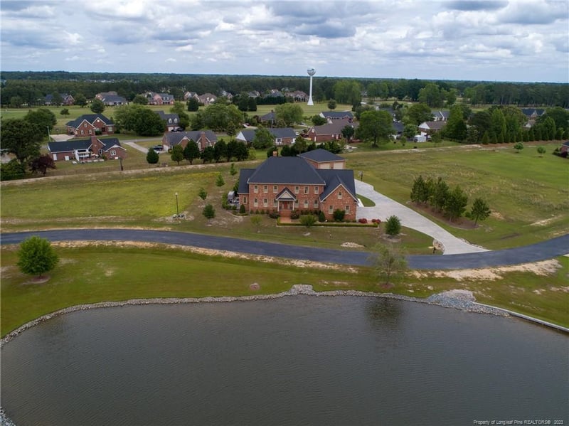 4131 Willowgate Dr, Fayetteville, NC 28312
